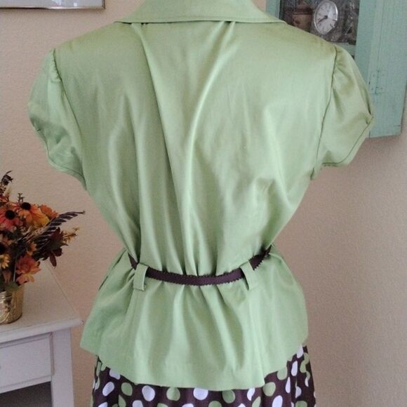 Studio One Two Piece Set - Picture 6 of 10